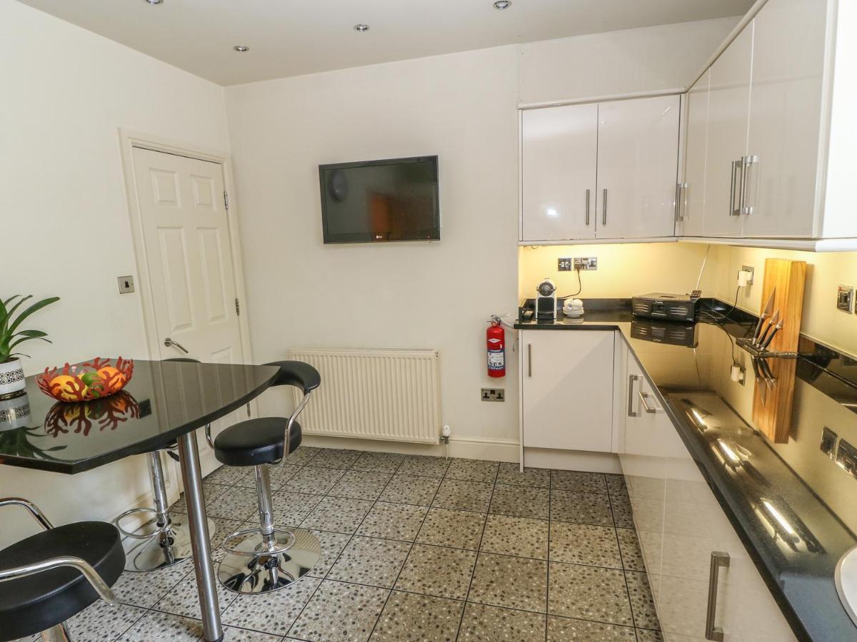 Belle Vue Apartment Ilkley Bagian luar foto