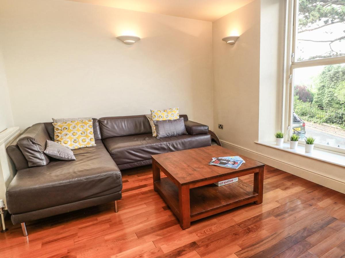 Belle Vue Apartment Ilkley Bagian luar foto