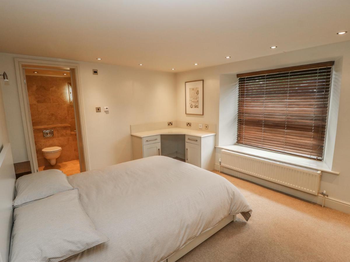 Belle Vue Apartment Ilkley Bagian luar foto