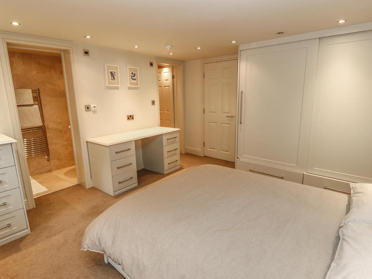 Belle Vue Apartment Ilkley Bagian luar foto